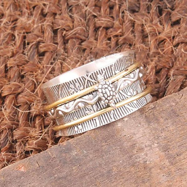 Anillo vintage giratorio de plata con tortuga