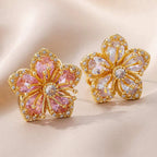 Elegante anillo de flor con circonita rosa chapado en oro