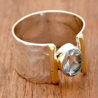 Elegante anillo retro de plata con circonita cúbica azul