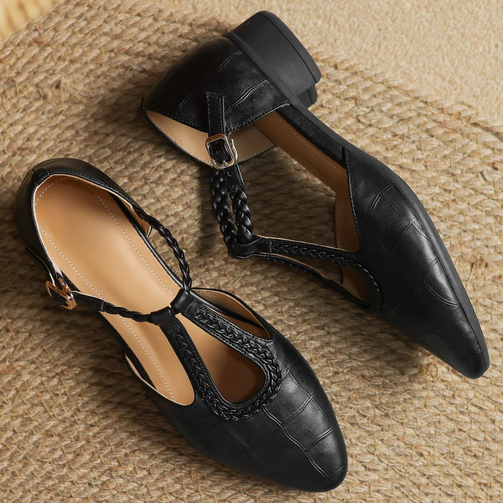 Sapatos Mary Jane em pele