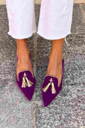 Loafer with Elegant Tassels