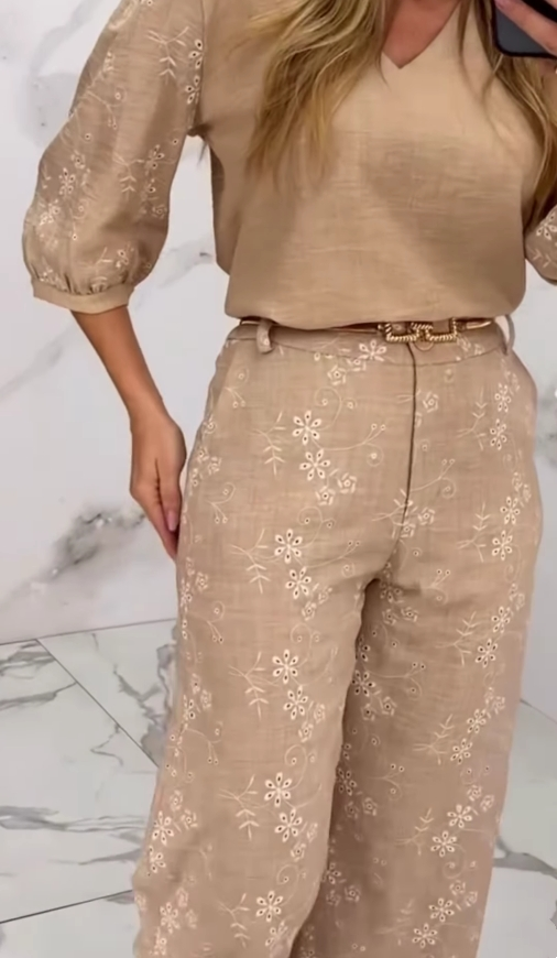 Traje bordado Isabella