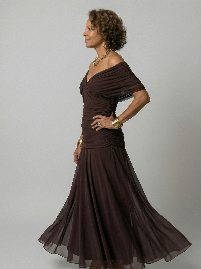 Calen | Vestidos midi fluidos com ombros descobertos
