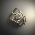 Anillo vintage de plata resplandeciente