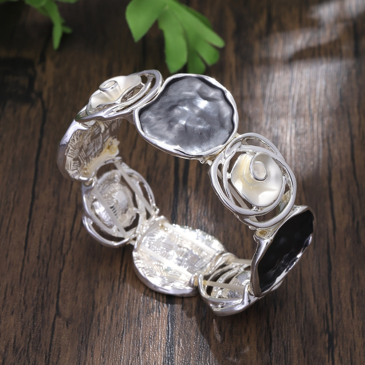 Bohemian Round Flower Geometric Design Cuff Elastic Bracelet