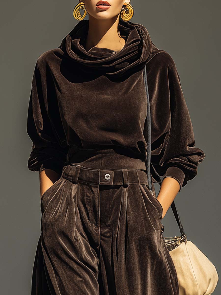Conjunto de sudadera con capucha de terciopelo y pantalones Vivienne