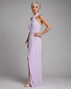 Vaelora | Vestido midi com decote halter cruzado, lateral drapeada e racha