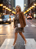 Briar | Vestido com estampa animal, na altura dos joelhos
