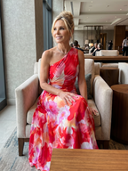 Taya | Vestido midi com corpete plissado e um ombro descoberto
