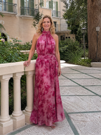 Avien | Vestido midi suave con cuello halter