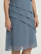 Orson | Vestido de contorno suave hasta la rodilla
