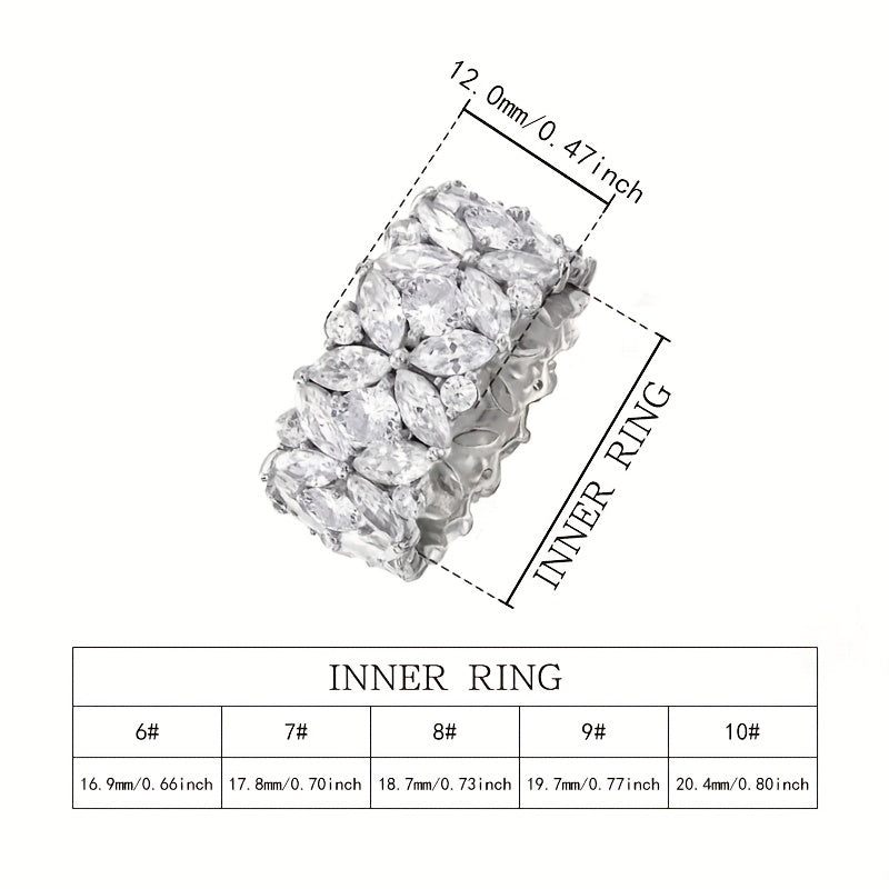 Anel largo e elegante de diamante com conjunto floral de zircónias