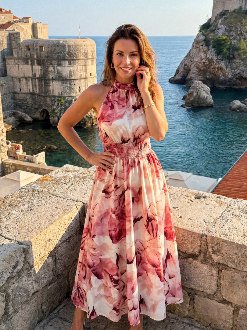 Olivia | Vestido midi estampado com cintura franzida e padrão abstrato