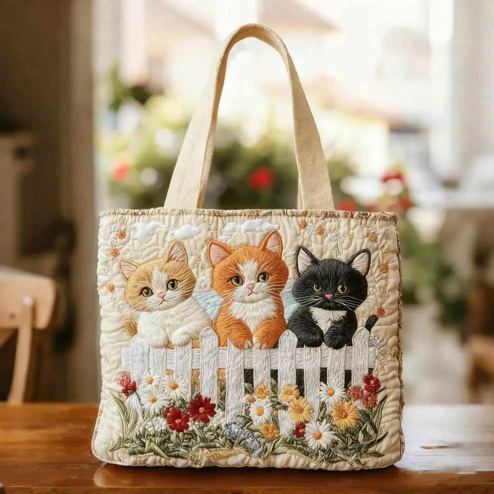 Gatinhos do Jardim | Sacola artesanal matelassada