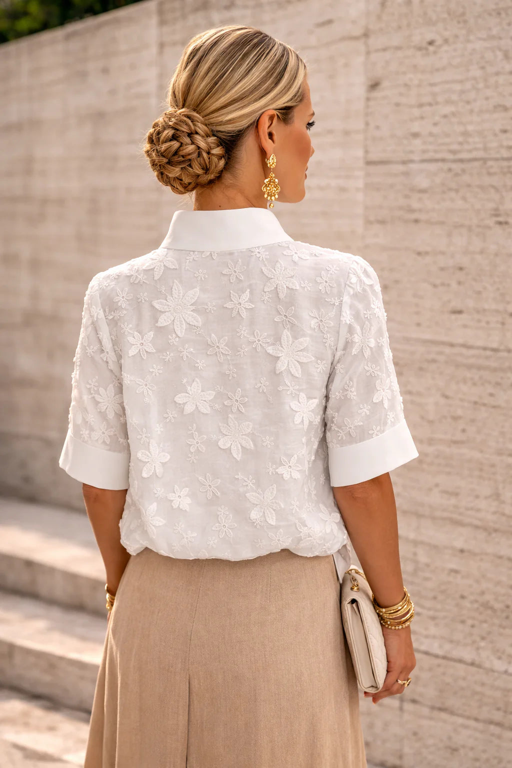 Sonelita | Blusa elegante com gola subida