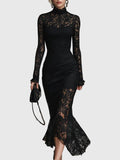Monica | Vestido comprido elegante de renda com cauda de sereia