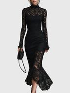 Monica | Vestido comprido elegante de renda com cauda de sereia