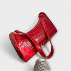 Olivia - Mala de pele brilhante