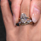 Anel elegante de estilo europeu, com zircónias e diamantes em camadas