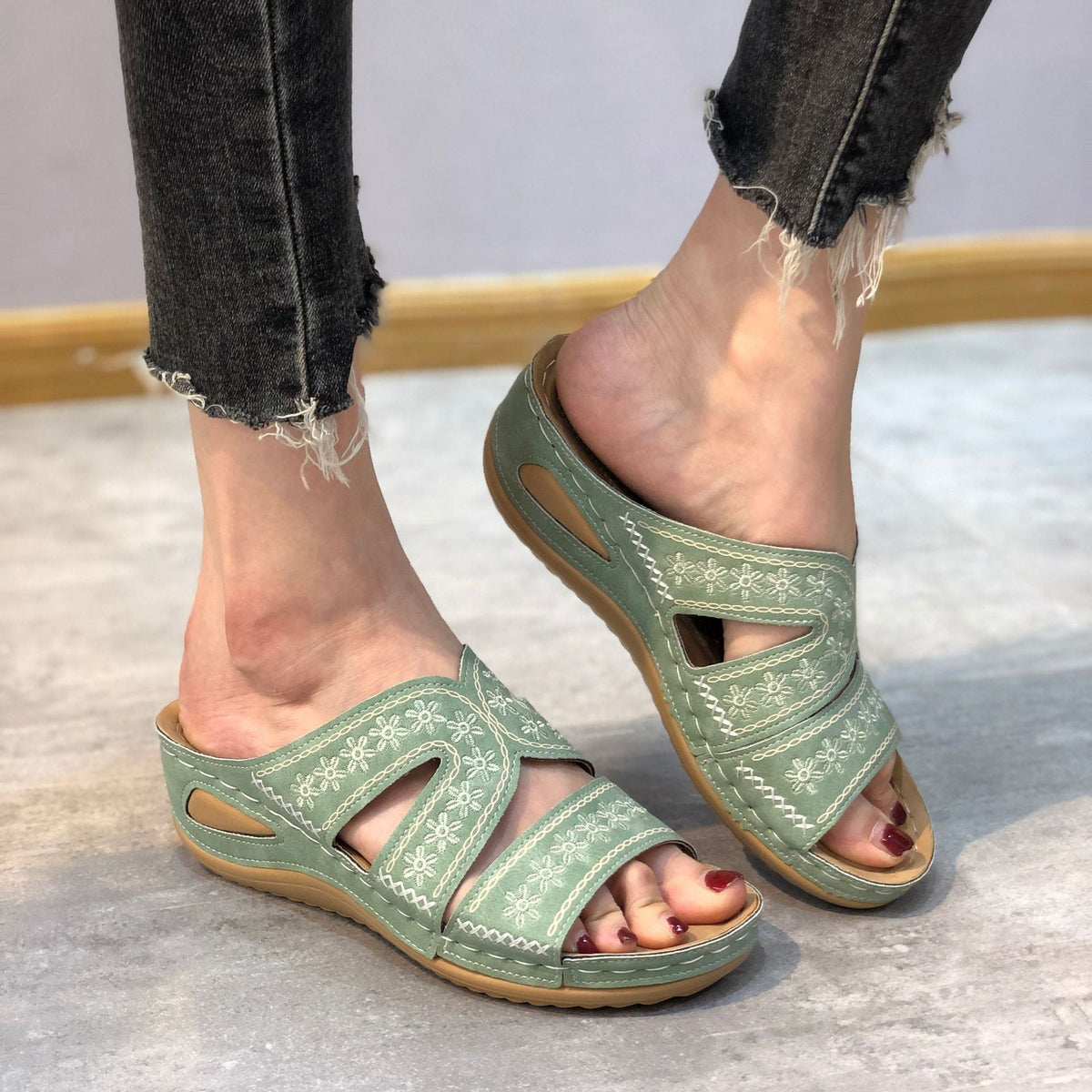 Emma - Sandalias tipo chancla cómodas para el día a día