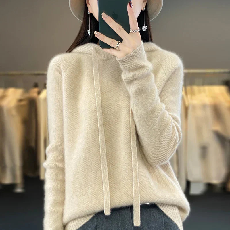 Nyelle | Elegant Hoodie