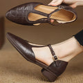 Sapatos Mary Jane em pele