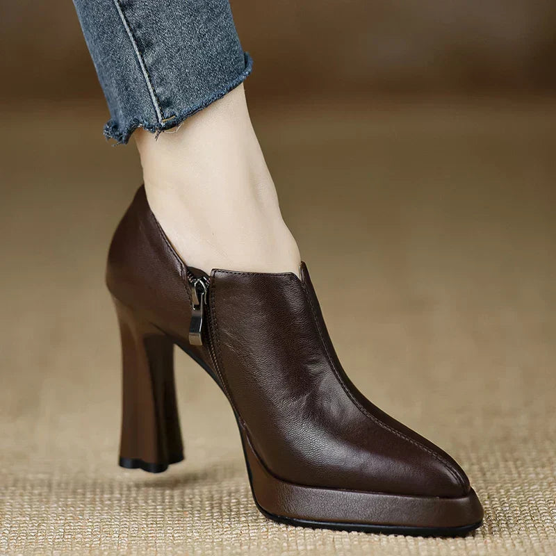 Zapatos de salón elegantes Carina