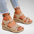 Sandalias Helene con tiras de comodidad ajustables