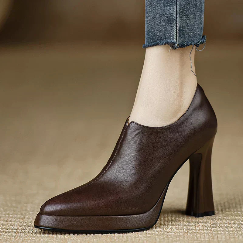 Zapatos de salón elegantes Carina