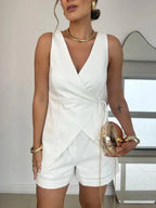 Conjunto de top con escote en V y shorts de lino Lila