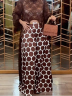 Conjunto de top tipo bata de encaje y pantalones de lunares Sienna