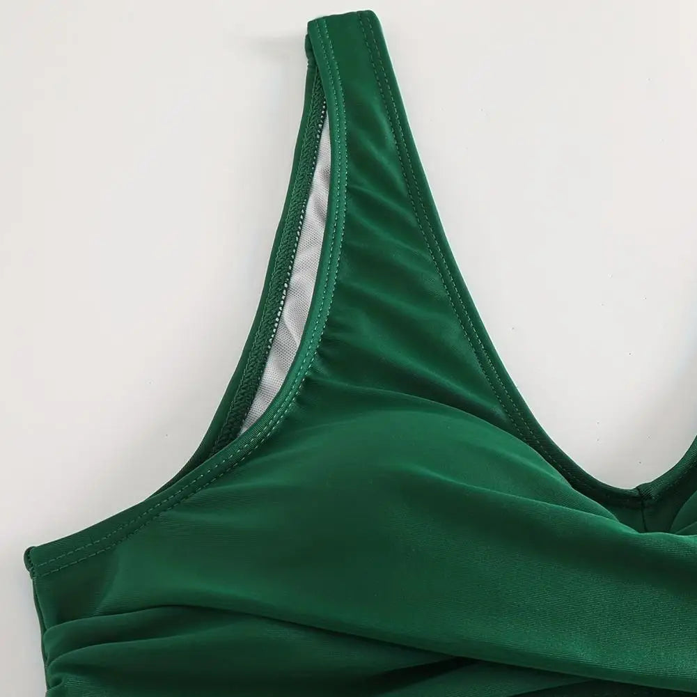 Sarena | O seu biquíni modelador do abdómen com decote em V elegante