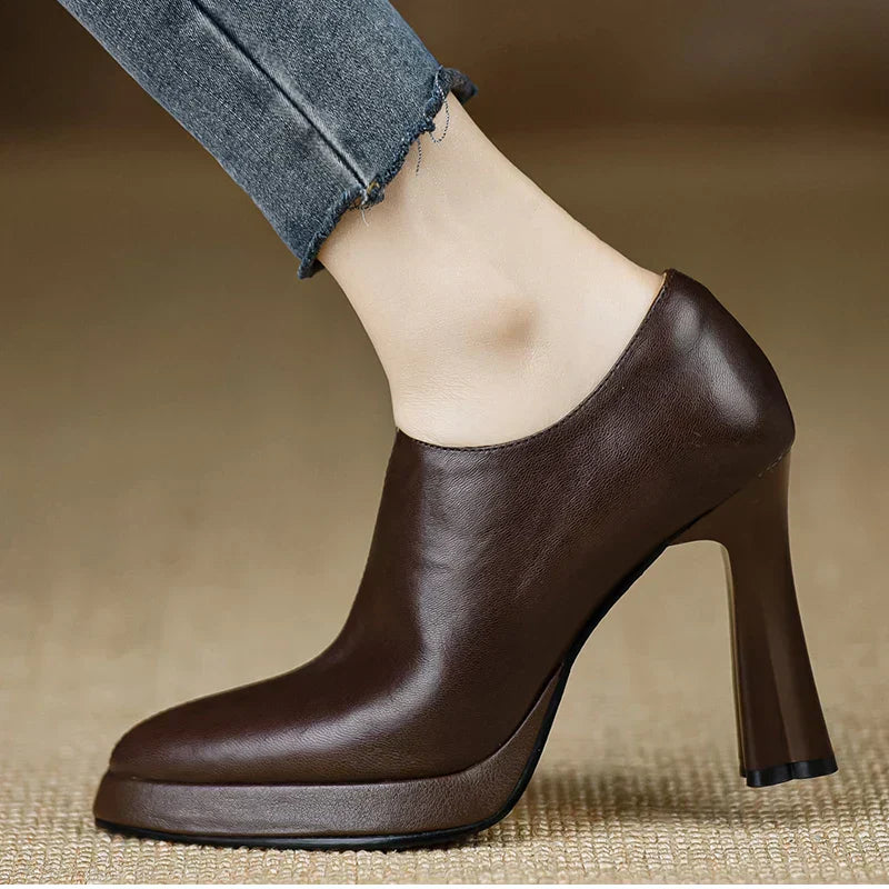 Zapatos de salón elegantes Carina