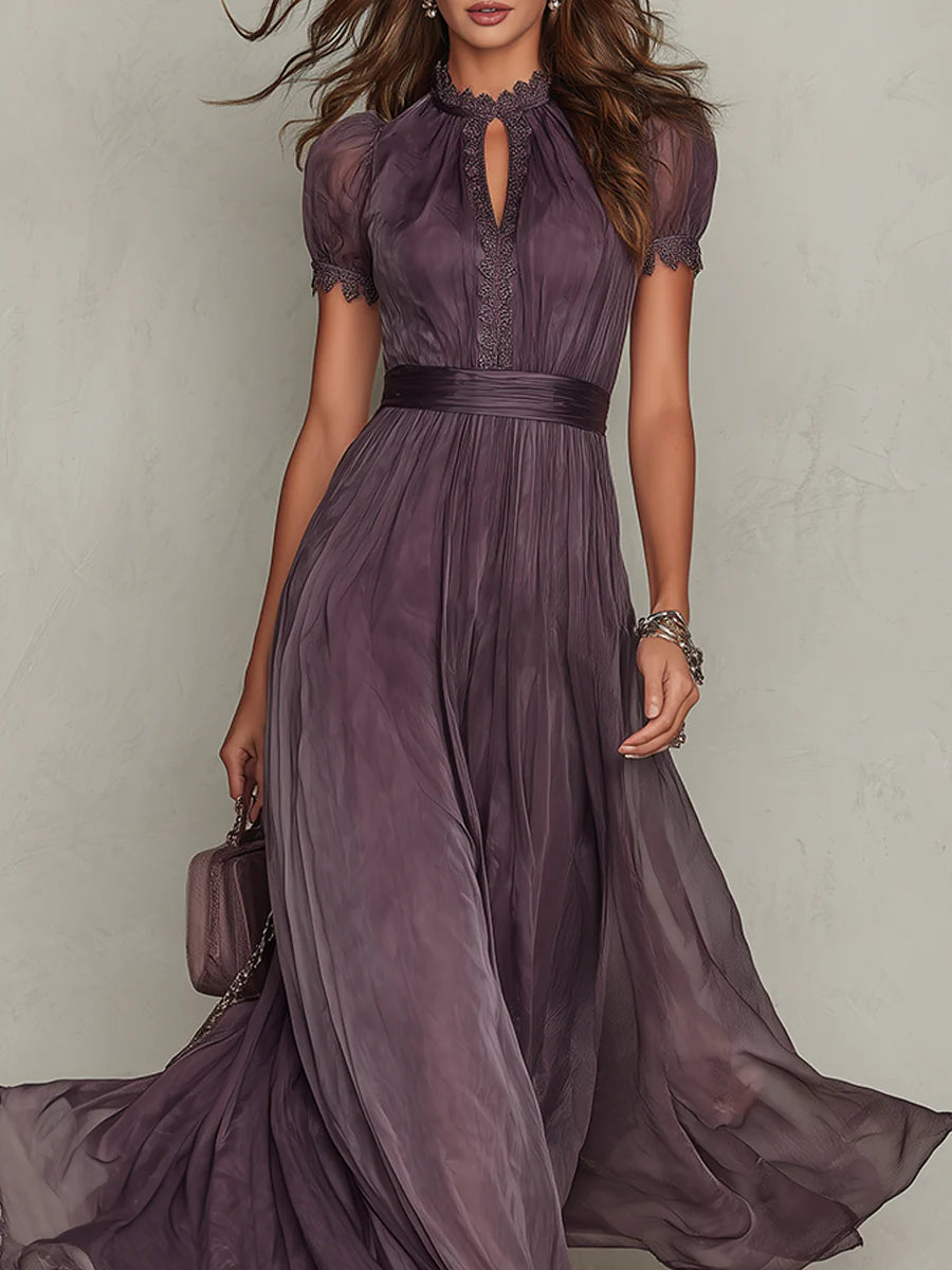 Flavia | Vestido comprido roxo com decote gota e acabamento em renda de chiffon
