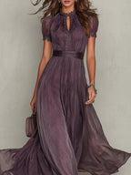 Flavia | Elegante vestido largo morado con escote en lágrima y encaje