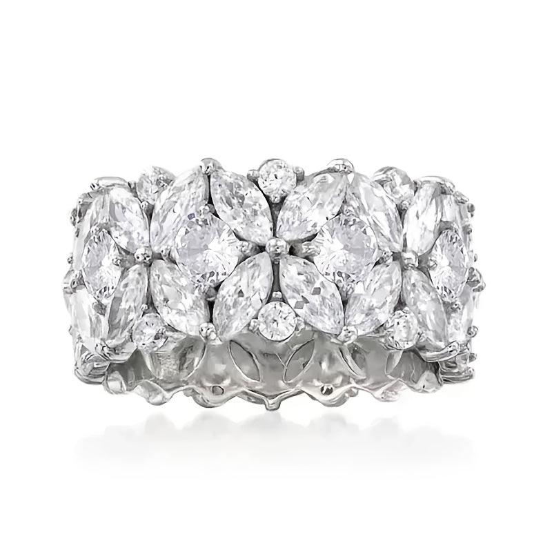 Anel largo e elegante de diamante com conjunto floral de zircónias