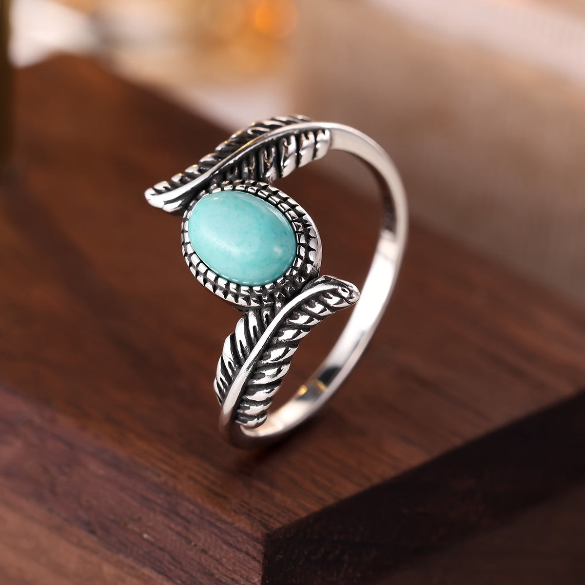 Anillo vintage de plata de ley con hoja de turquesa