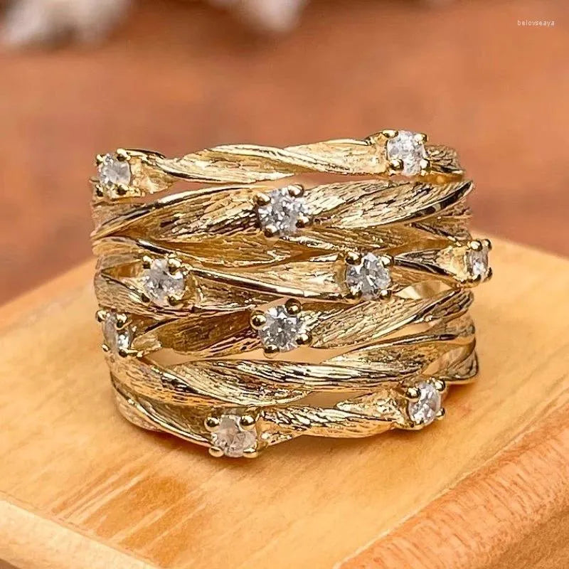 Anel vintage dourado boho