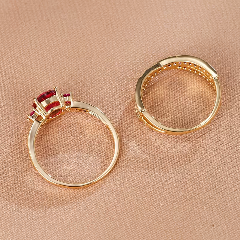 Juego de anillos dobles de esmeralda