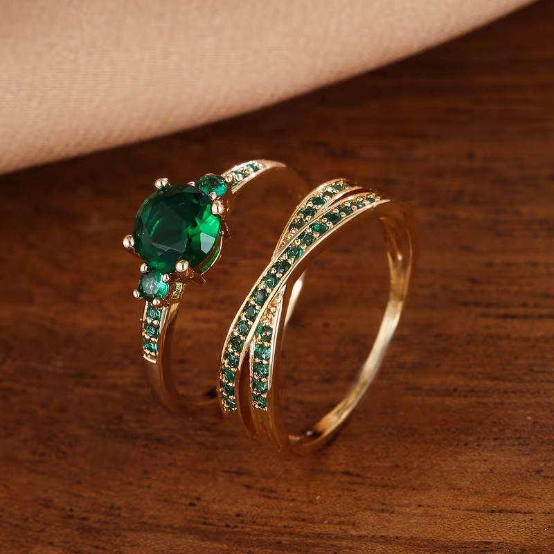 Juego de anillos dobles de esmeralda