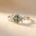 Anillo vintage de plata con hoja de ágata musgosa y hierba acuática redonda
