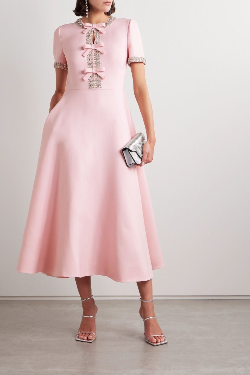 Zoe | Vestido midi com laço e aplicações de cristais